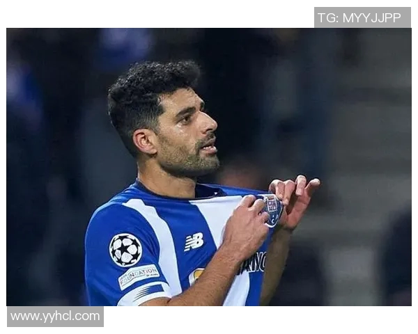 国米核心球员签下900万欧元合同，将执掌中场三年